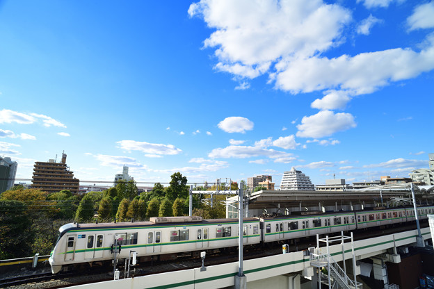 東京メトロ千代田線 16000系電車