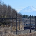 富士山と211系普通電車