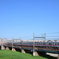 荒川橋梁を渡る3500形電車