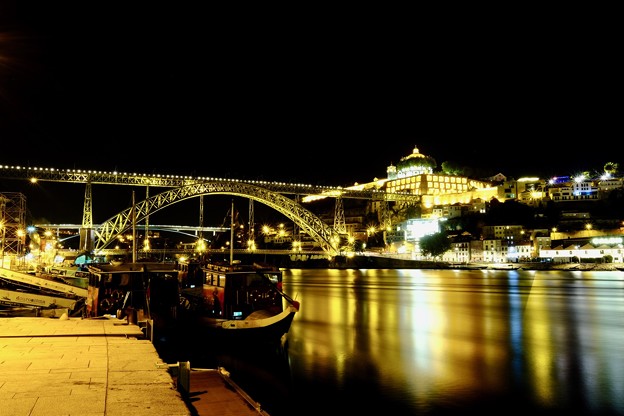 夜のドウロ川-Porto, Portugal