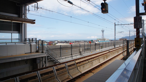 JR西日本 糸魚川駅