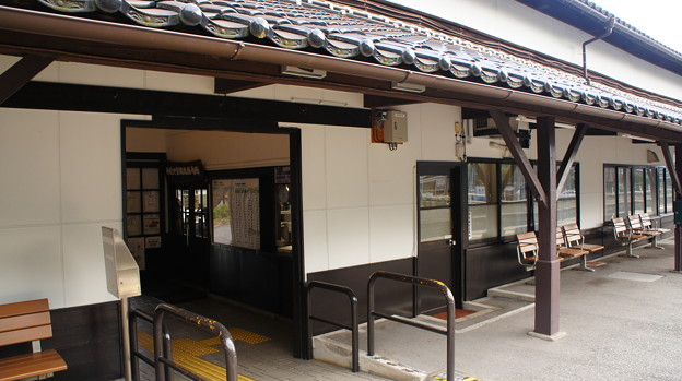 JR西日本 竹田駅