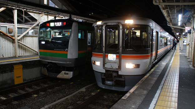 JR東日本 E233系 U620と373系 F7