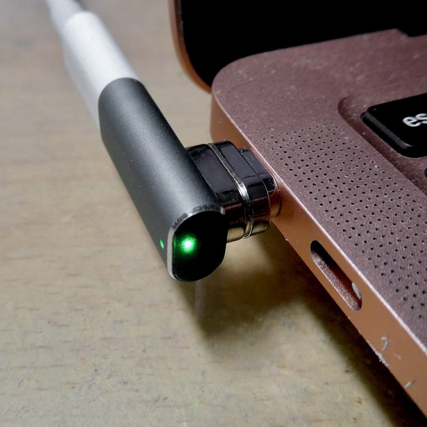 Macbook Air・ProをMagsafe化できる「Sisyphy Magsafe 磁気 マグネット USB-Cアダプター（9ピン）」 - 8