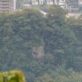 Photos: 日本ラインうぬまの森：眺望の丘から見た景色 - 9（鵜沼城跡の岩山）