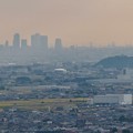 日本ラインうぬまの森：展望塔広場から見た景色 - 30（名駅ビル群と小牧山）