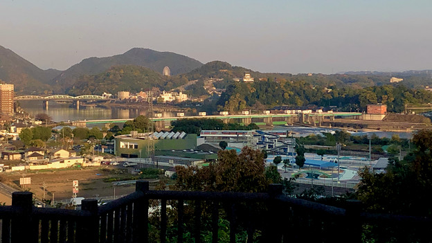 名勝木曽川展望台 - 7：展望台から見た景色（犬山城方面）
