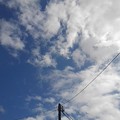 Photos: 電柱の奥の空（9月28日）