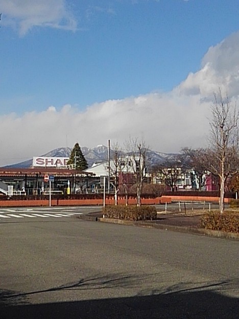 駅前から見えた山（12月30日）