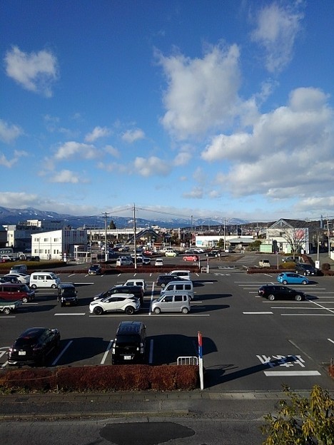 ベイシア矢板店の屋上駐車場から見えた眺め（1月5日）
