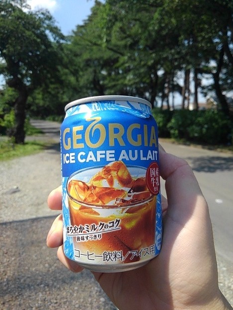 烏ヶ森公園で飲んだ缶コーヒー（6月25日）