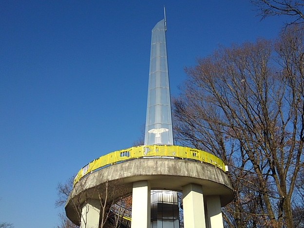 長峰公園のシンボルタワー（12月10日）
