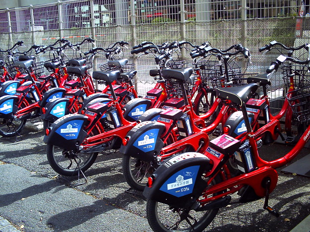 Photos: 赤い自転車