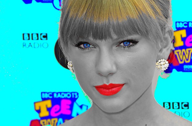 Photos: Beautiful Blue Eyes of Taylor Swift(11160)