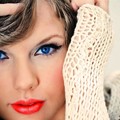Photos: Beautiful Blue Eyes of Taylor Swift(11171)