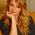 Photos: Beautiful Blue Eyes of Taylor Swift(11197)