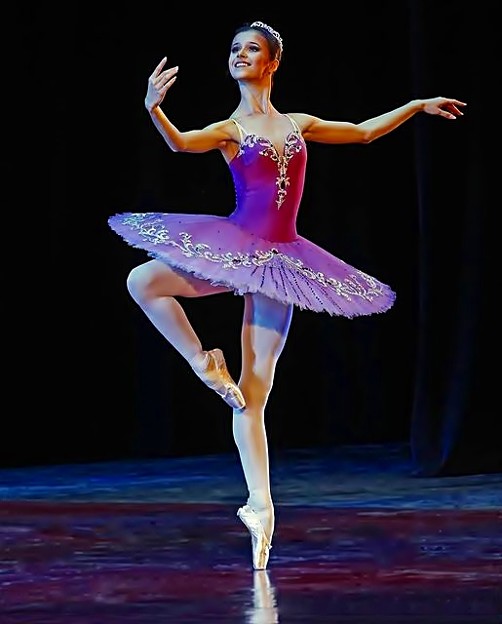 Beautiful Ballerina(13)