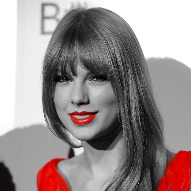 Photos: Beautiful Blue Eyes of Taylor Swift(11241)