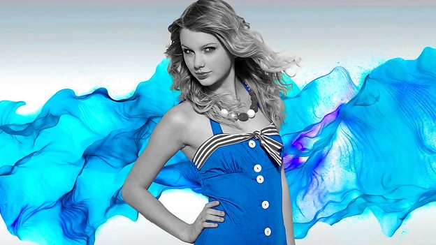 Beautiful Blue Eyes of Taylor Swift(11254)