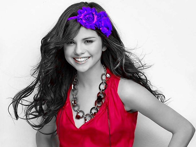 Beautiful Selena Gomez(9006073)
