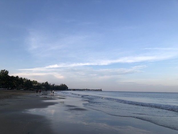 最後に晴れた！チャウンタービーチat Myanmar (2)