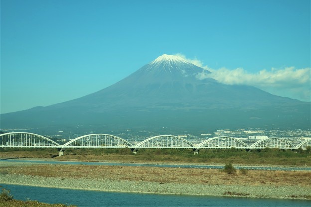 Photos: 車窓からの富士山～富士川