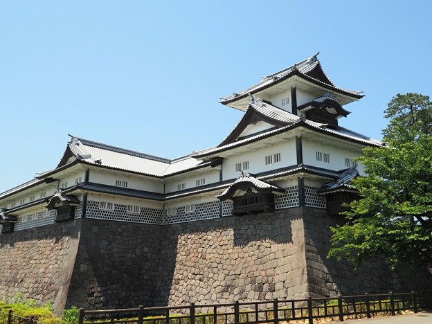 24 金沢城 (菱櫓)