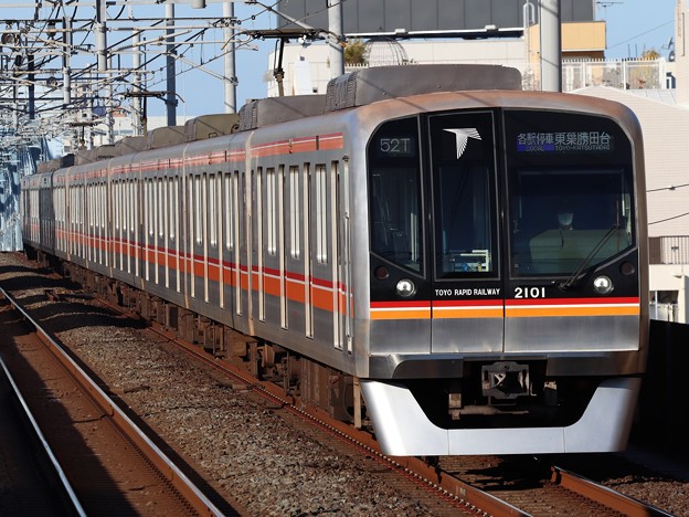 Photos: 東葉高速鉄道2000系　2101F