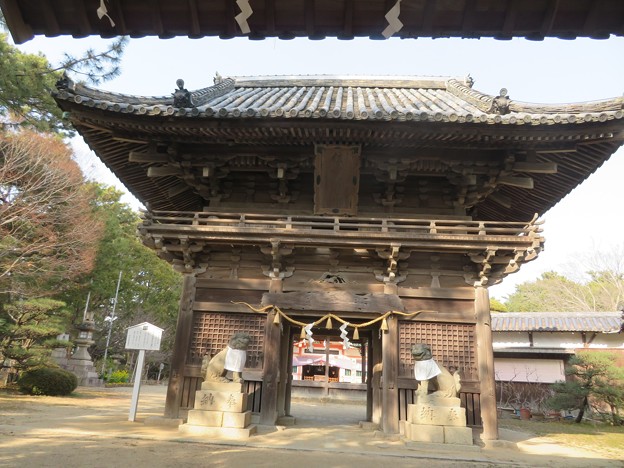 住吉神社の楼門