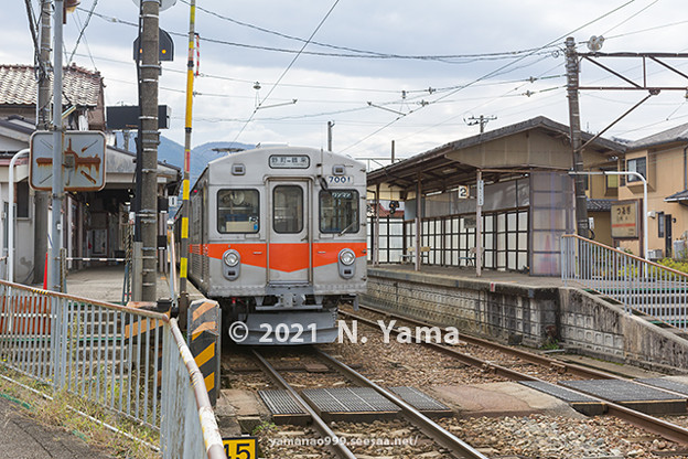 2021年10月31日、鶴来駅