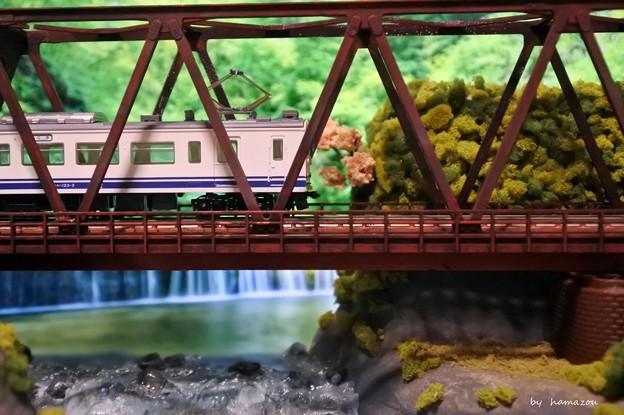 渓谷の鉄橋