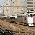 Photos: 錦糸町の留置線に入る215系回送