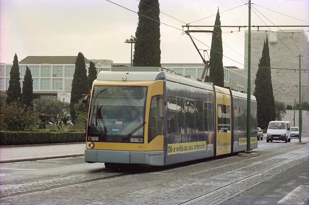 Photos: 19990102リスボンの連接車