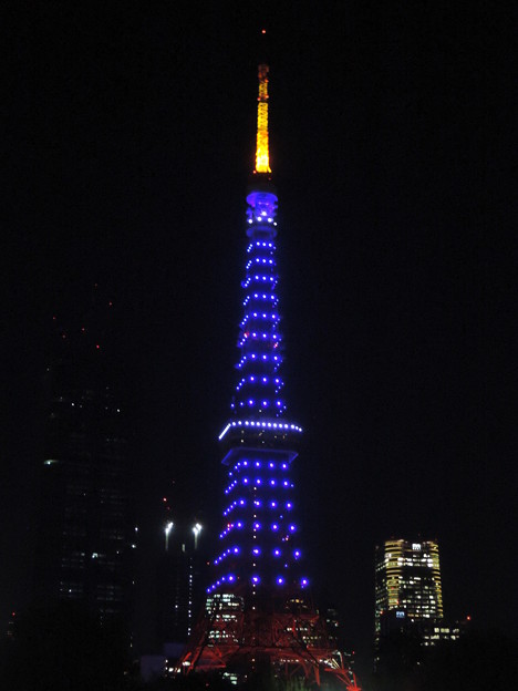 藍色の東京タワー