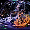 青葉シンボルロード　県立こども病院提供のイルミネーションオブジェ「いのりの木」　360度パノラマ写真(1)