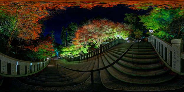 法多山 尊永寺 紅葉ライトアップ 360度パノラマ写真