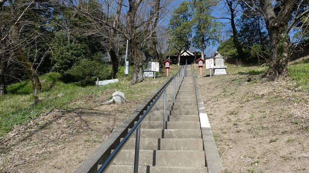 熊野神社への参道