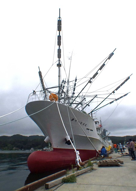 サンマ漁船