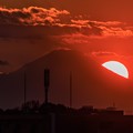 Photos: 富士に沈む　寄りで　自宅屋上より