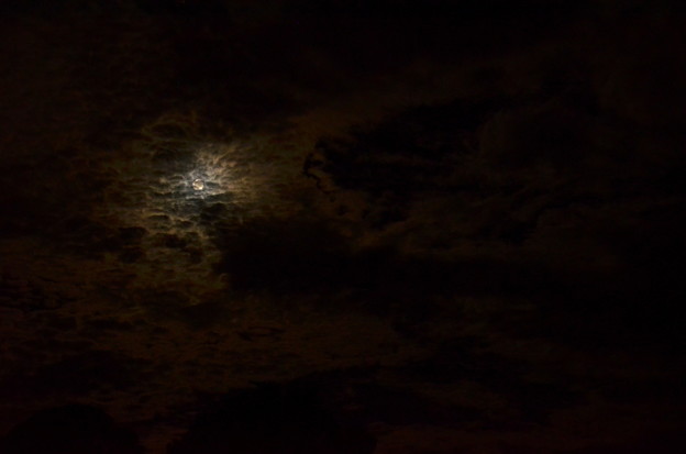 Photos: Cloudy Moon 9-10-22
