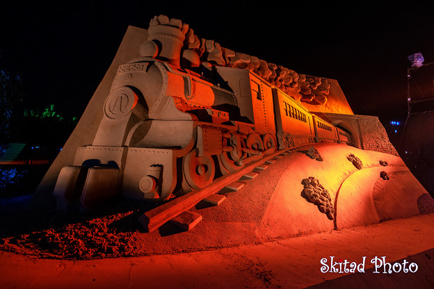 砂像の蒸気機関車
