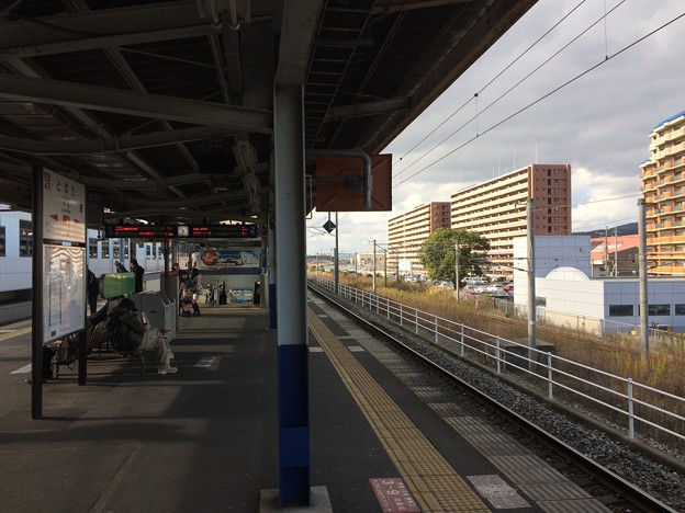 戸畑駅３　～折尾・博多方面を望む～