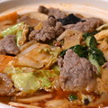 Photos: 上海モダンのしびれる辛さの四川麻辣牛肉土鍋麺