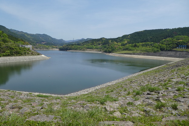 美奈宜湖(ダム湖)
