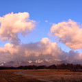 Photos: 八ヶ岳を覆うカニさん雲