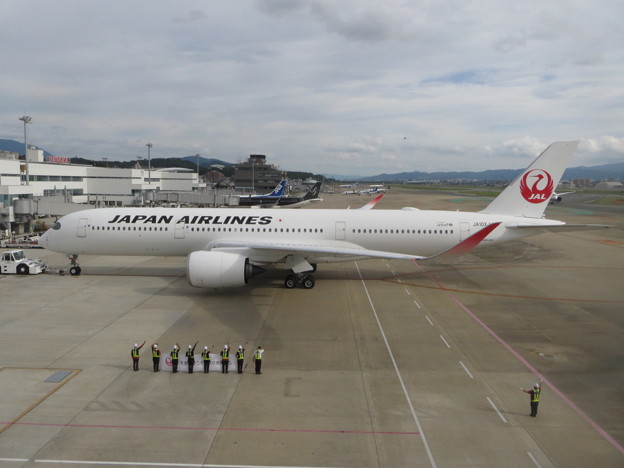 JAL  A350の出発　１