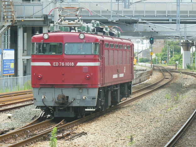 ED76機関車