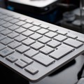 2022.05.11　机　Ewin bluetooth keyboard　朝日