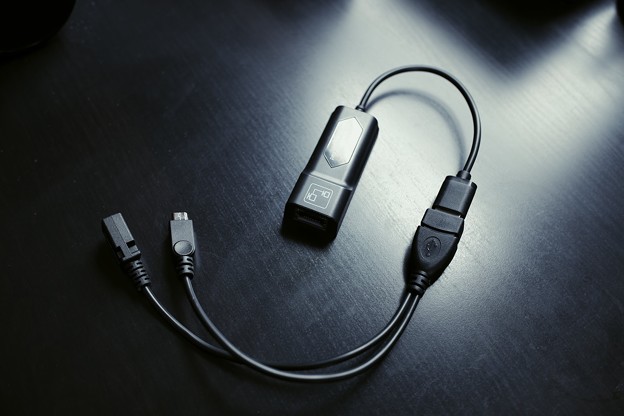 2022.06.15　机　USB2.0Ethernetアダプタ