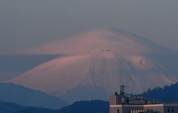 富士に笠雲